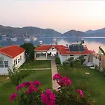 Beyaz Iskele & Restaurant ホテル