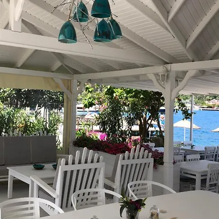 Beyaz Iskele & Restaurant Hotell 5*