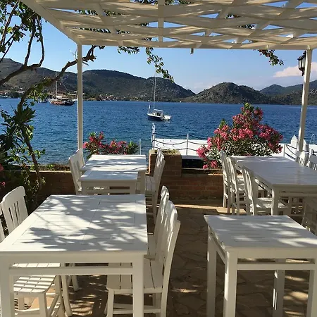 Beyaz Iskele & Restaurant Selimiye (Aegean)