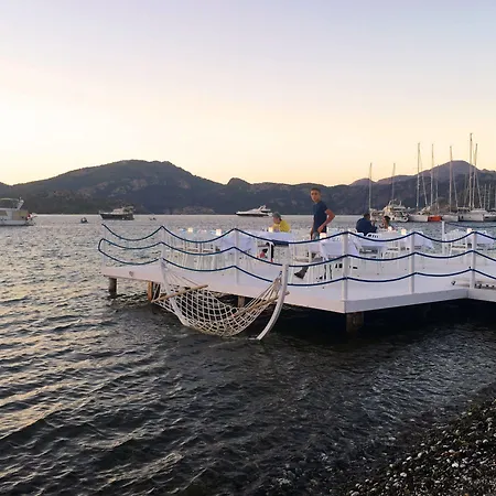 Beyaz Iskele & Restaurant Hotell Selimiye (Aegean)