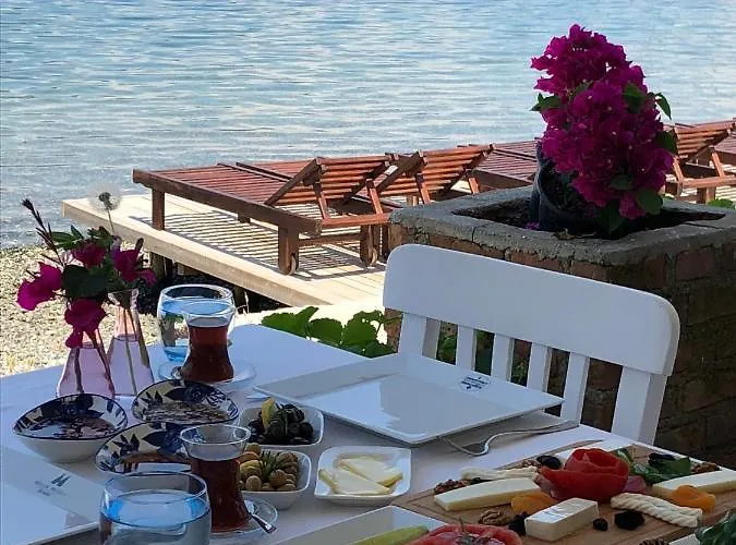 Hotel Beyaz Iskele & Restaurant 5*