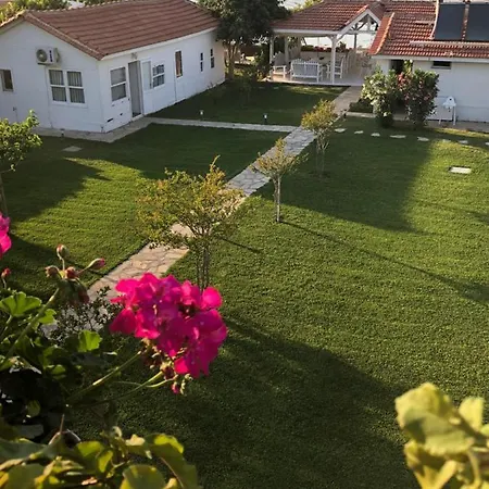 Beyaz Iskele & Restaurant 塞利米耶