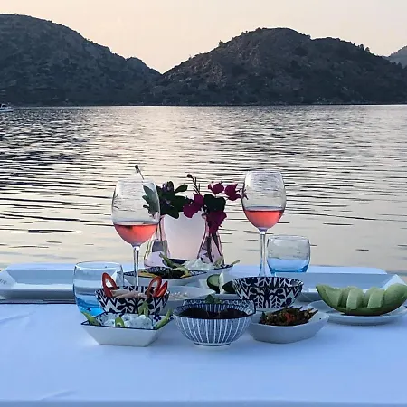 酒店 Beyaz Iskele & Restaurant