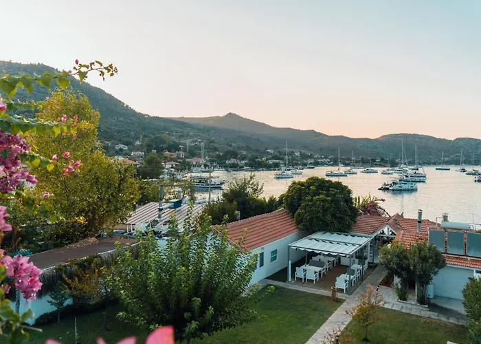 Beyaz Iskele & Restaurant 5* Селемие