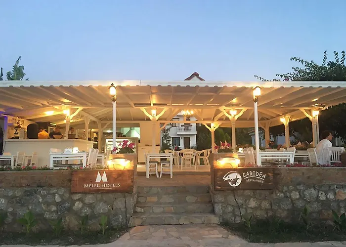 Beyaz Iskele & Restaurant Отель Селемие