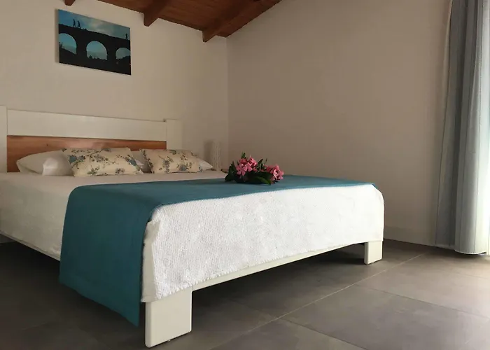 Отель Beyaz Iskele & Restaurant