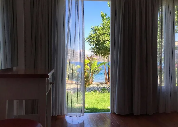 Отель Beyaz Iskele & Restaurant