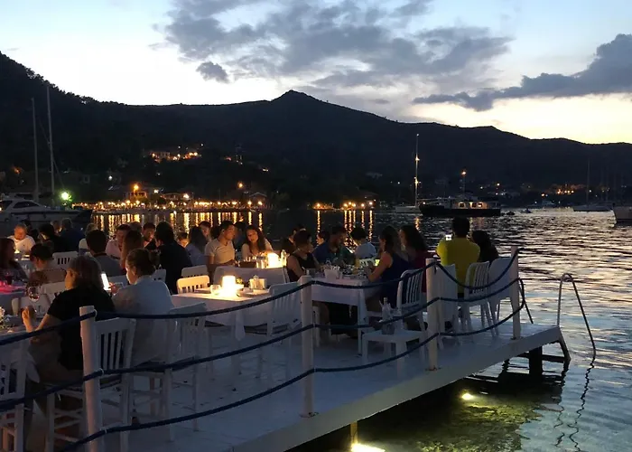 Beyaz Iskele & Restaurant Отель 5*