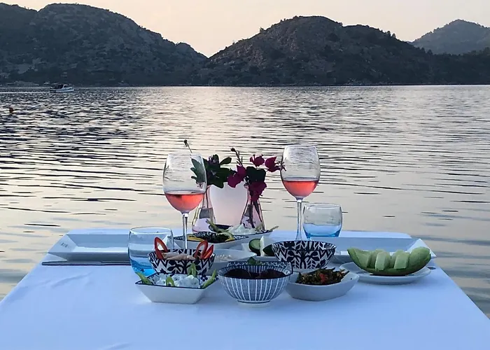 Отель Beyaz Iskele & Restaurant